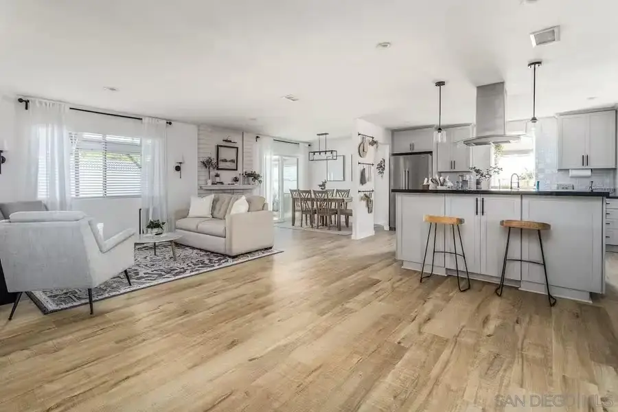 4367 Berwick, San Diego, CA 92117 - Image #2