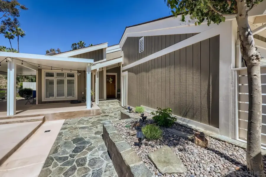 10808 Valiente Court, San Diego, CA 92124 - #2