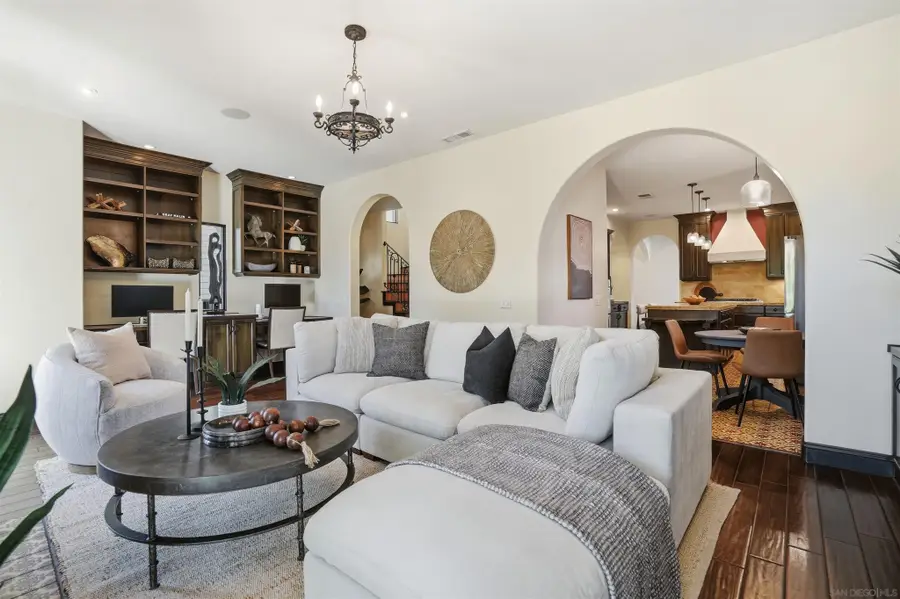 258 H Ave, Coronado, CA 92118 - Image #3