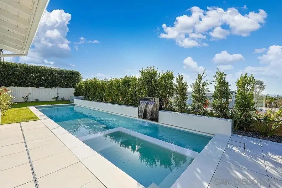 664 Sea Ridge Ct, Encinitas, CA 92024 - Image #2