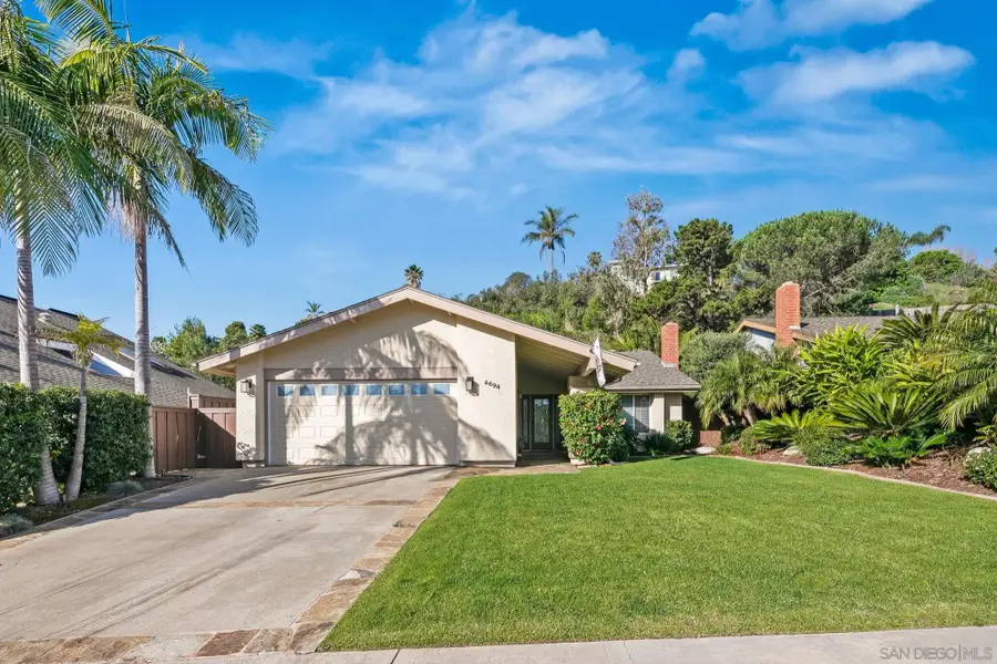 4694 Leathers St, San Diego, CA 92117 - #2