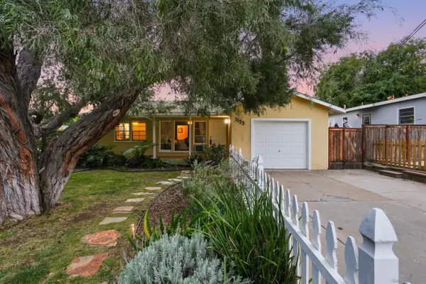 1133 W 13th Ave, Escondido, CA 92025