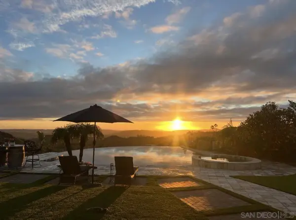 15480 Eastvale Rd, Poway, CA 92064