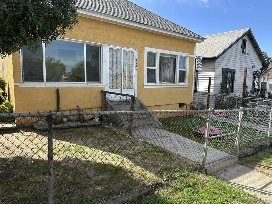 2049 Julian Ave, San Diego, CA 92113 - #2