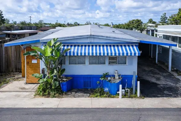 12044 Royal Rd #SPC 4, El Cajon, CA 92021