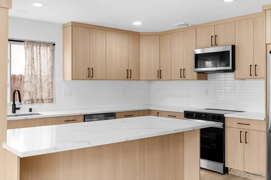 8695 Lepus Rd, San Diego, CA 92126 - #3