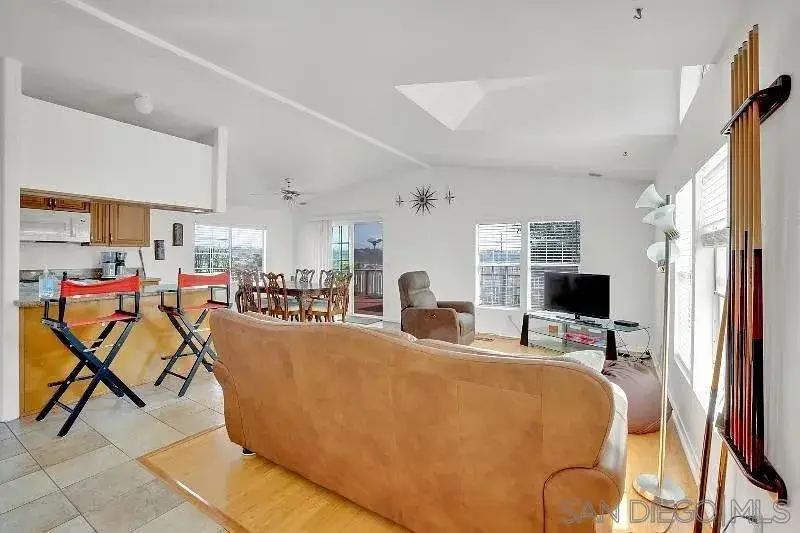 2239-2241 Meadow Lark Drive, San Diego, CA 92123 - #3