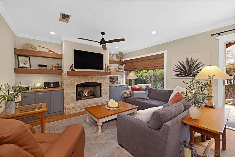 2756 Bellezza Dr., San Diego, CA 92108 - #2