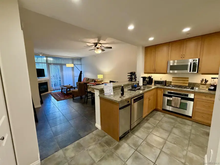850 Beech St #214, San Diego, CA 92101 - #3
