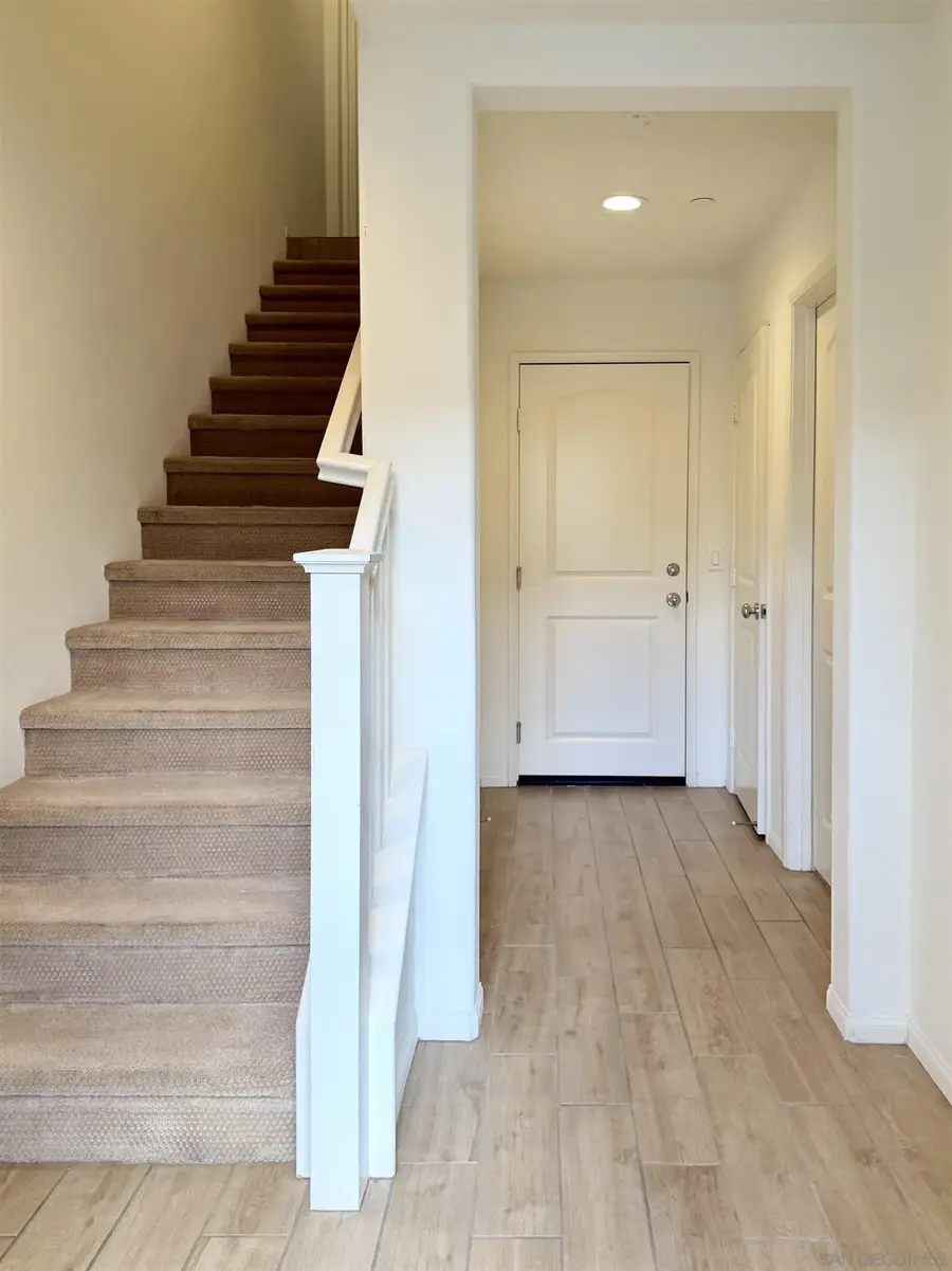 2451 Verano Way, Vista, CA 92081 - #3