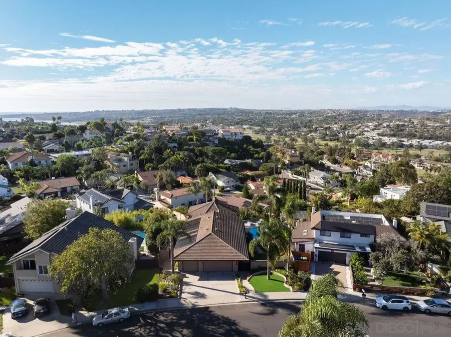 2606 Galicia Way, Carlsbad, CA 92009 - #3