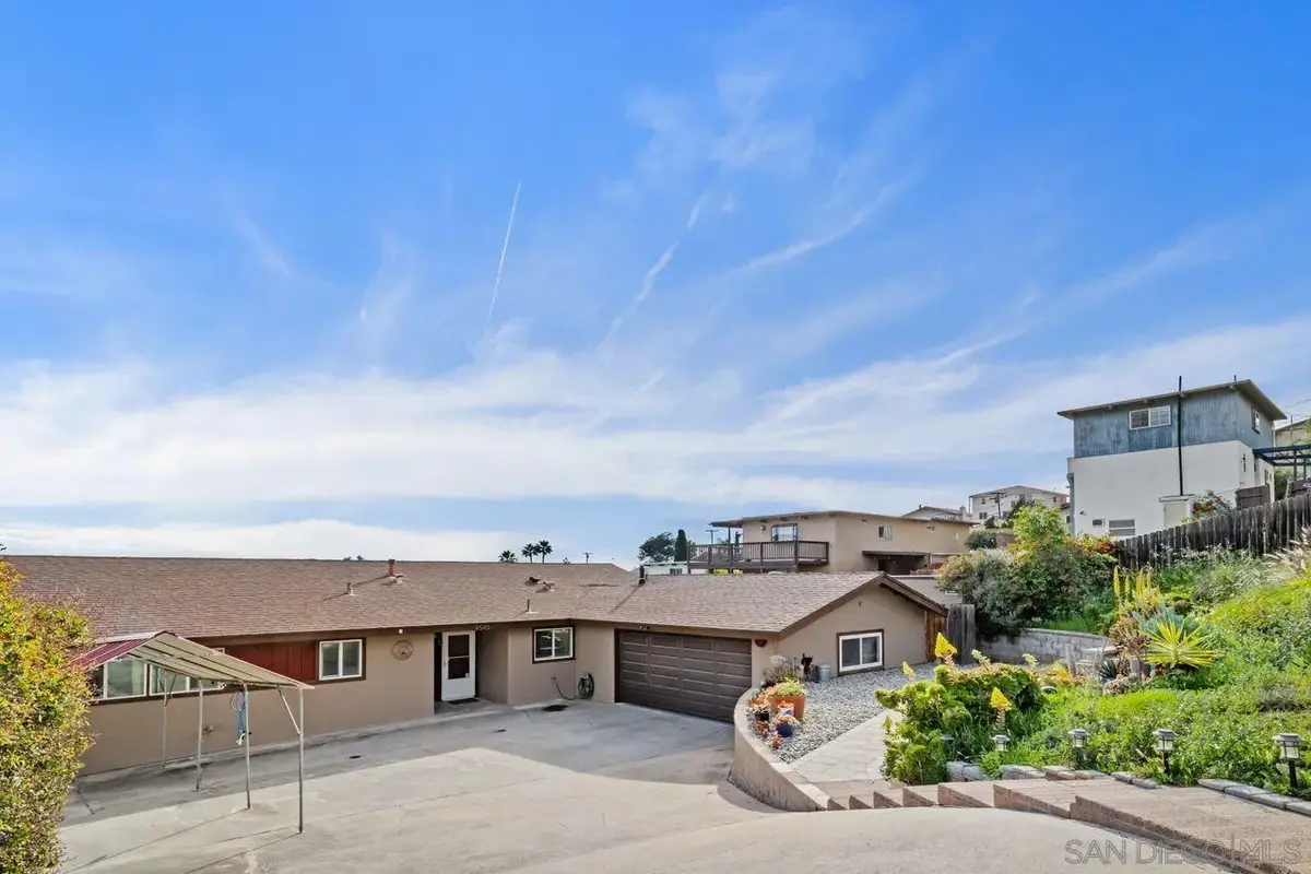 9545 Chestnut St, Spring Valley, CA 91977 - #1