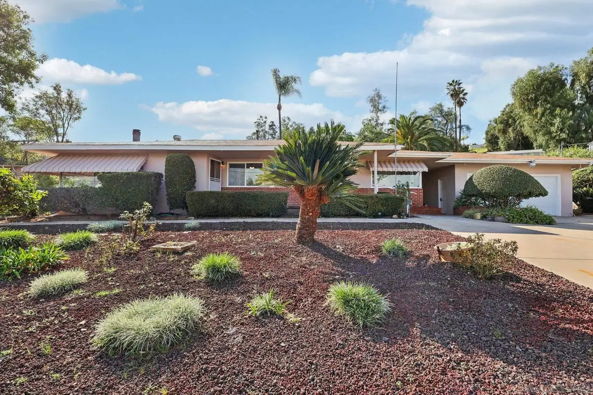 9070 Paradise Park Dr, Lakeside, CA 92040 - #1