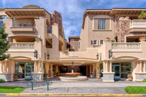 120 C Ave #205, Coronado, CA 92118