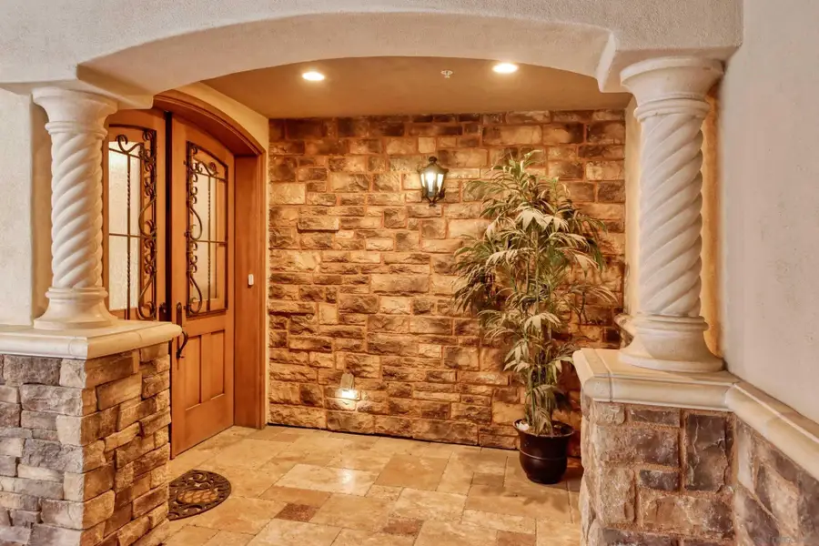 120 C Ave #205, Coronado, CA 92118 - #2