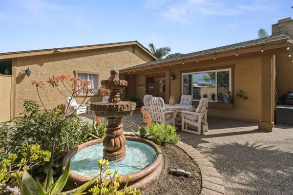 489 La Costa Ave., Encinitas, CA 92024