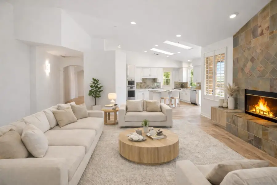 1580 Alta Vista Dr, Vista, CA 92084 - #3