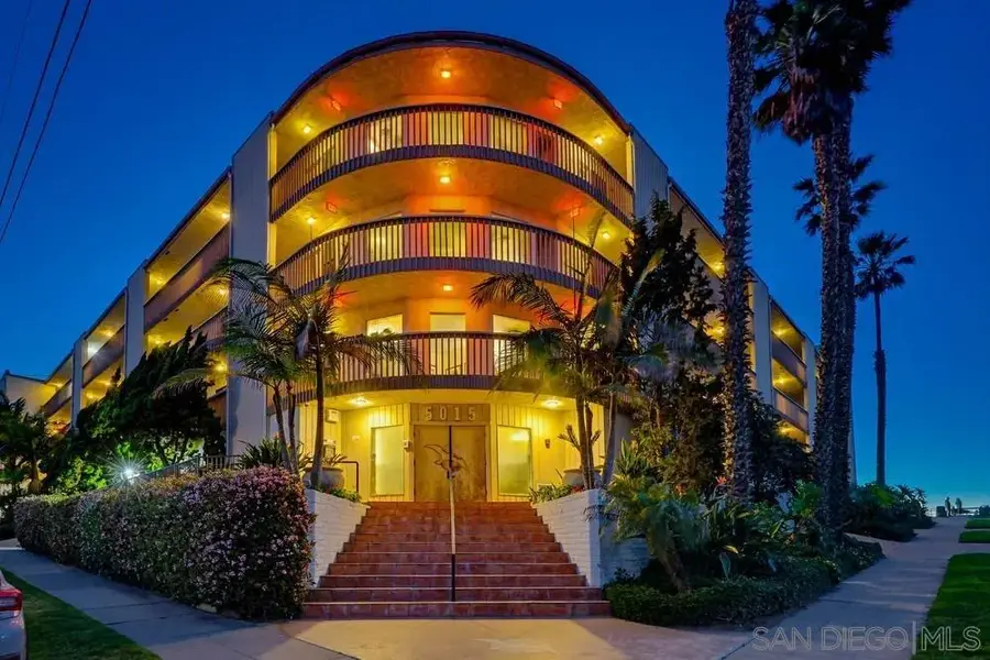 5015 Santa Cruz Ave #209, San Diego, CA 92107 - #2