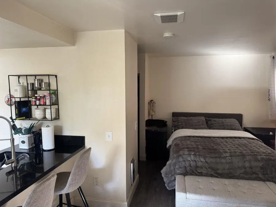871 W San Ysidro Blvd #9, San Ysidro, CA 92173 - #3
