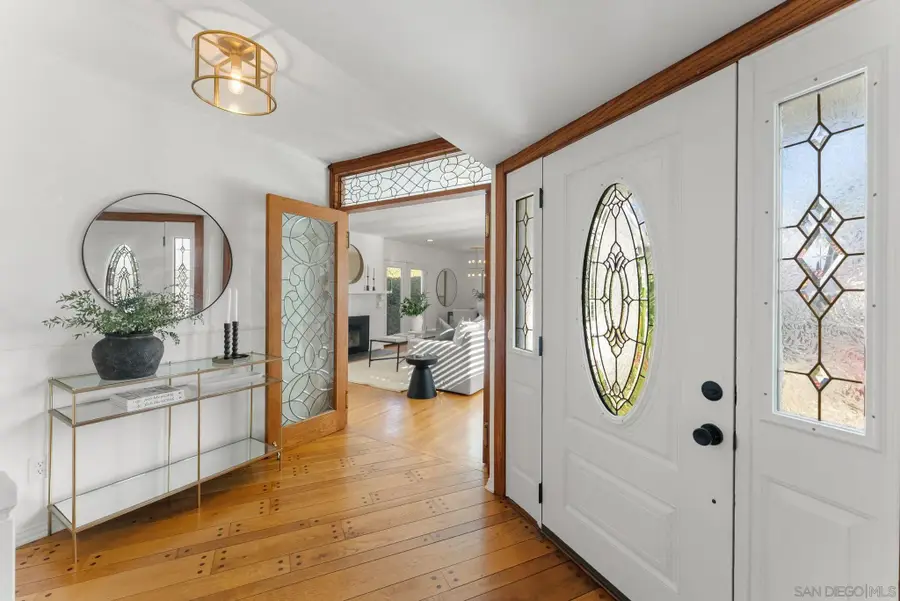 4540 E Talmadge Drive, San Diego, CA 92116 - #3