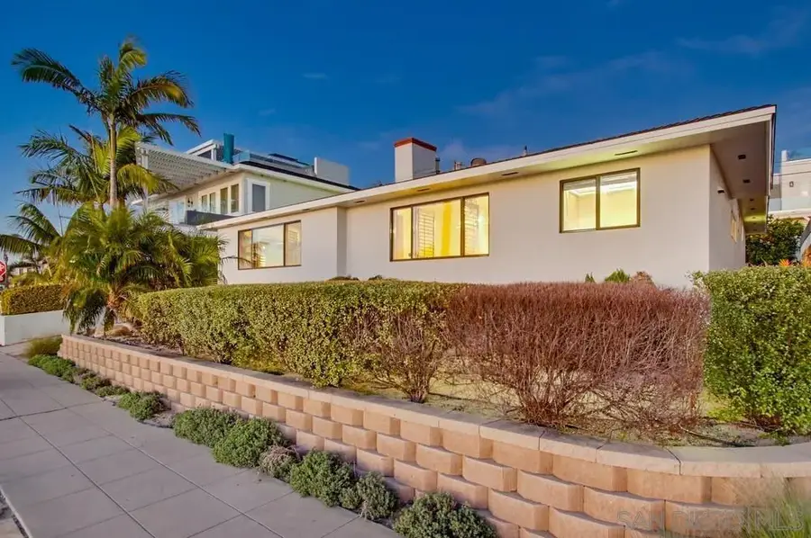 3657 Riviera Drive, San Diego, CA 92109 - #2