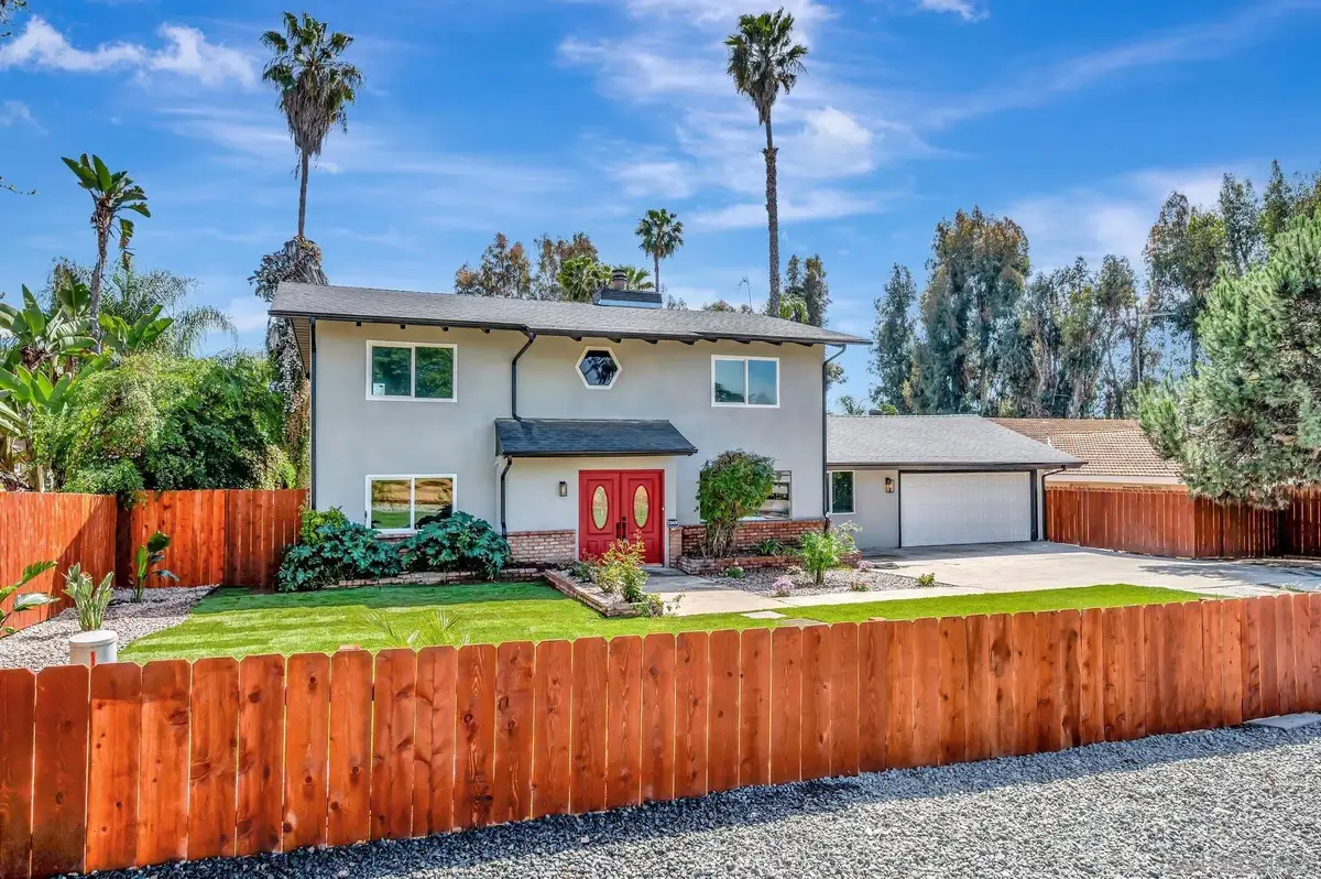 1349 Bonair Rd, Vista, CA 92084 - #1