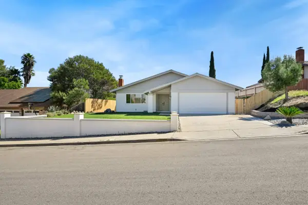 12437 Ridgeton Dr, Lakeside, CA 92040