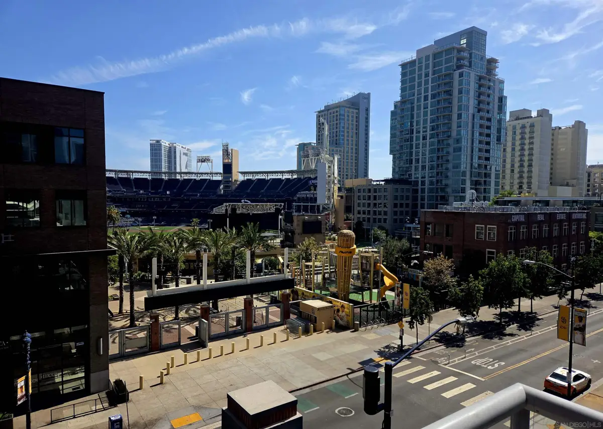 427 9th Ave #403, San Diego, CA 92101 - #1