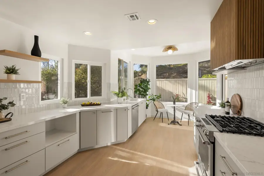 5825 Caminito Del Estio, La Jolla, CA 92037 - #3