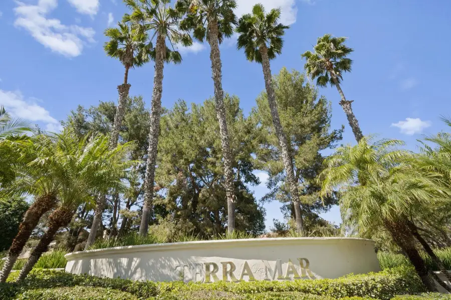 3677 Via Bernardo, Oceanside, CA 92056 - #3