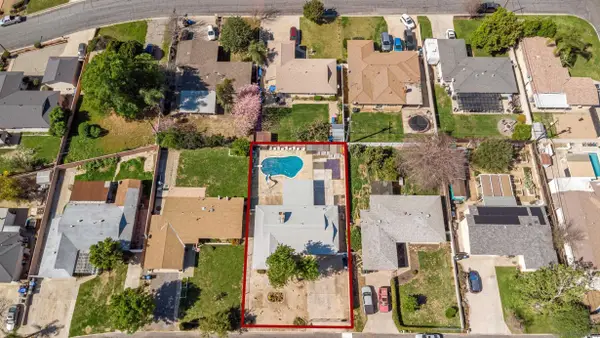 8214 Jadeite Ave, Rancho Cucamonga, CA 91730