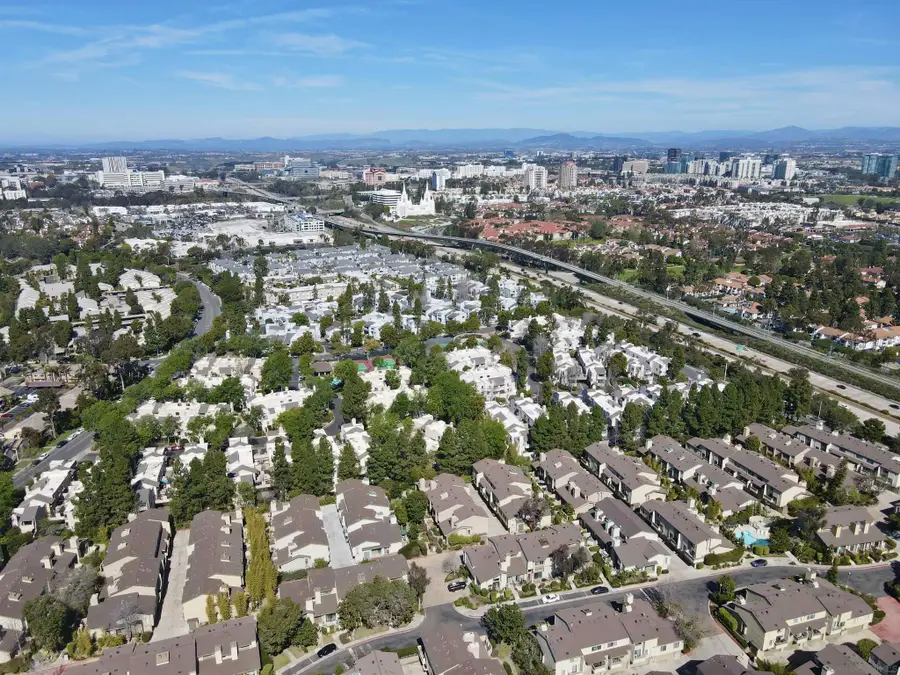 8368 Via Sonoma East, La Jolla, CA 92037 - #2