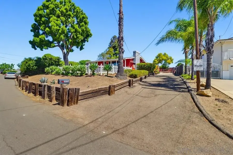 3956 El Canto, Spring Valley, CA 91977 - #3