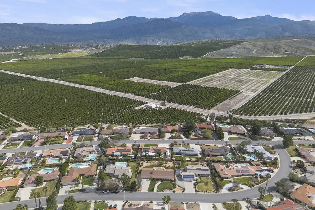 43860 Mandarin Drive, Hemet, CA 92544 - #1