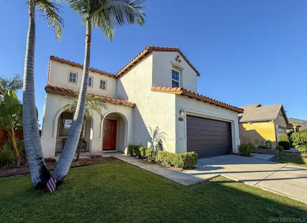 700 Rocking Horse Dr, Chula Vista, CA 91914