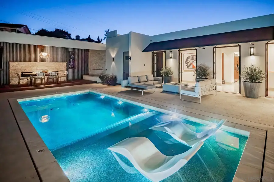 7970 Roseland Dr, La Jolla, CA 92037 - #2