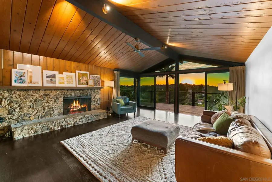 1560 Plantation Way, El Cajon, CA 92019 - #2