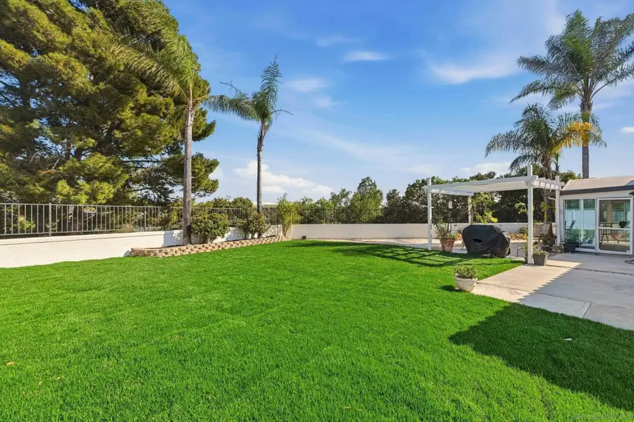 4290 Via Clemente, Oceanside, CA 92057 - #2