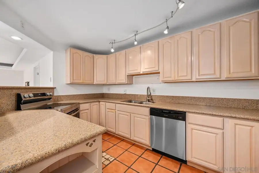 6255 Rancho Mission Rd #101, San Diego, CA 92108 - #3