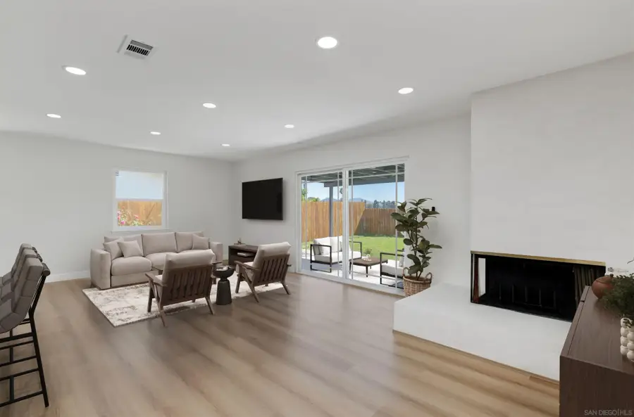 8375 Lake Ben Ave, San Diego, CA 92119 - #3