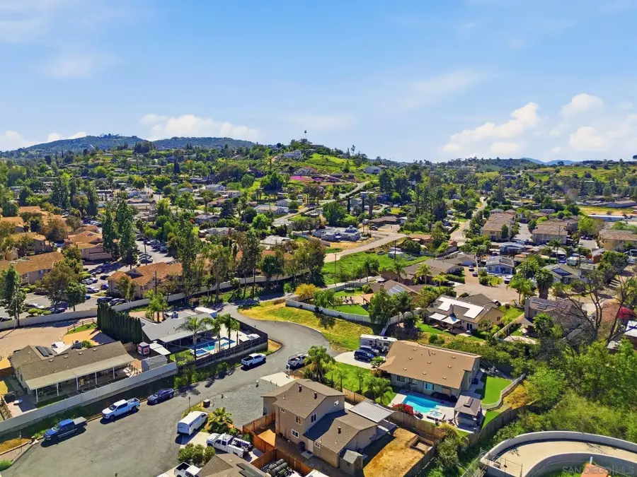 9676 Cypress Vale Dr, Lakeside, CA 92040 - #2