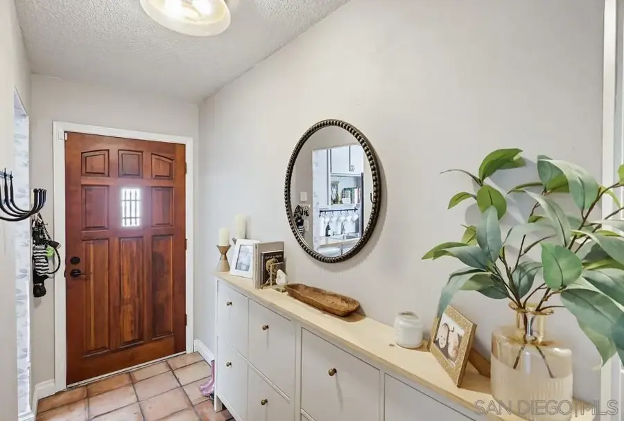 9517 Bray Avenue, Spring Valley, CA 91977 - #3