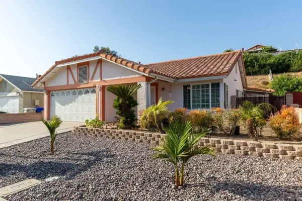 6592 Plaza Ridge Rd, San Diego, CA 92114