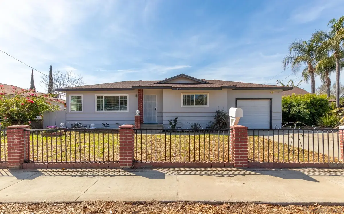 909 N Midway Dr, Escondido, CA 92027 - #1