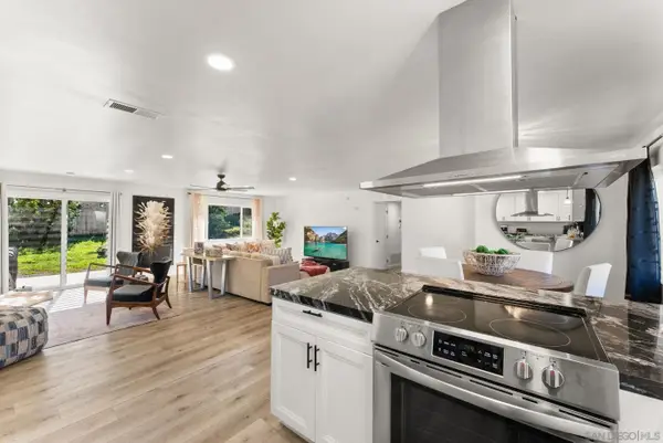 2025 W El Norte Pkwy, Escondido, CA 92026