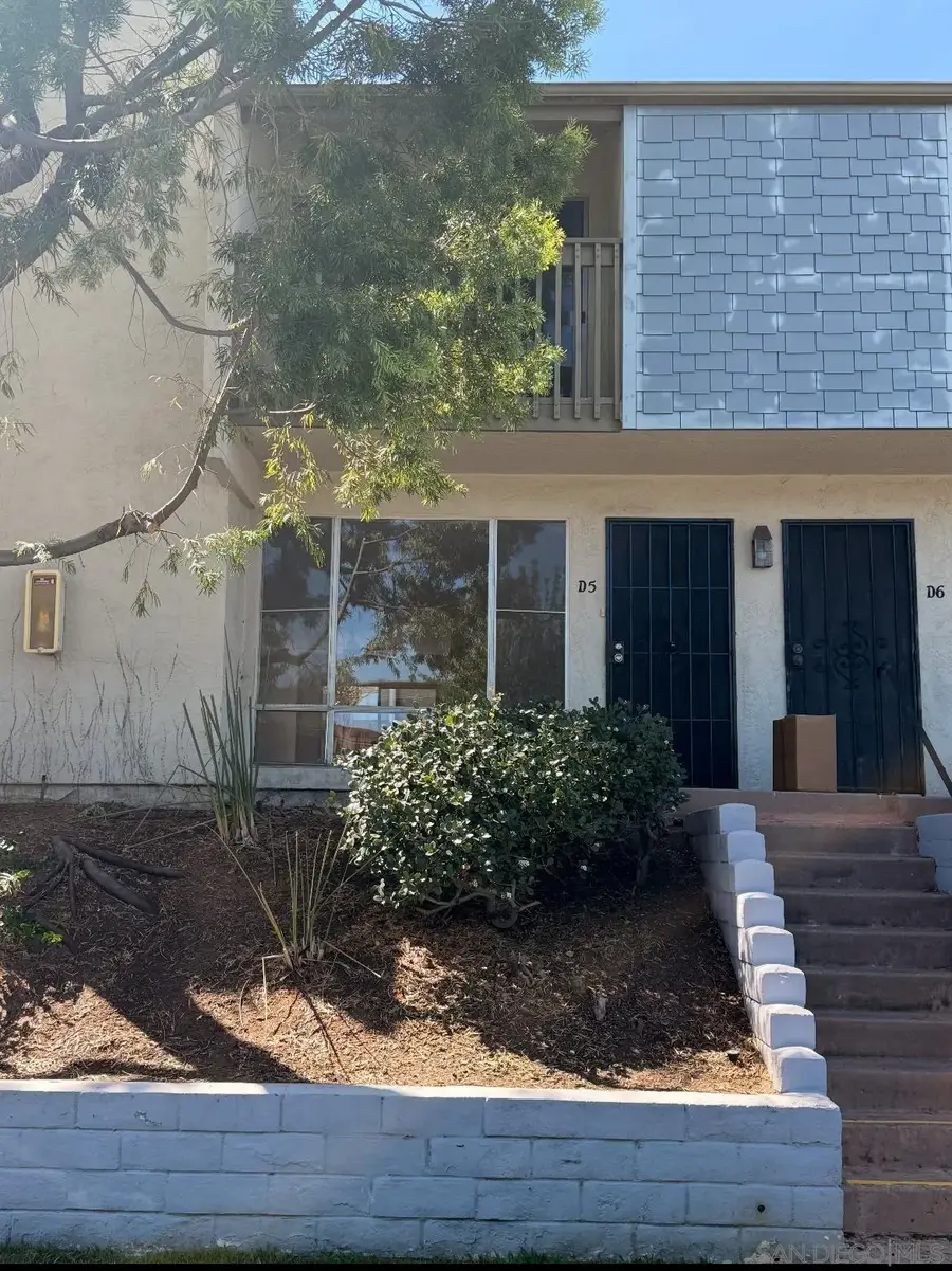 3282 Berger Avenue #Unit D5, San Diego, CA 92123 - #2