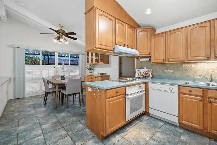 7607 Seton Hall St, La Mesa, CA 91942 - #3