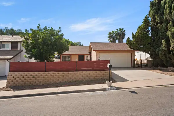 2038 Siegle Dr, Lemon Grove, CA 91945