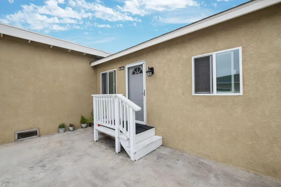 931-935 13'th St, Imperial Beach, CA 91932 - #3