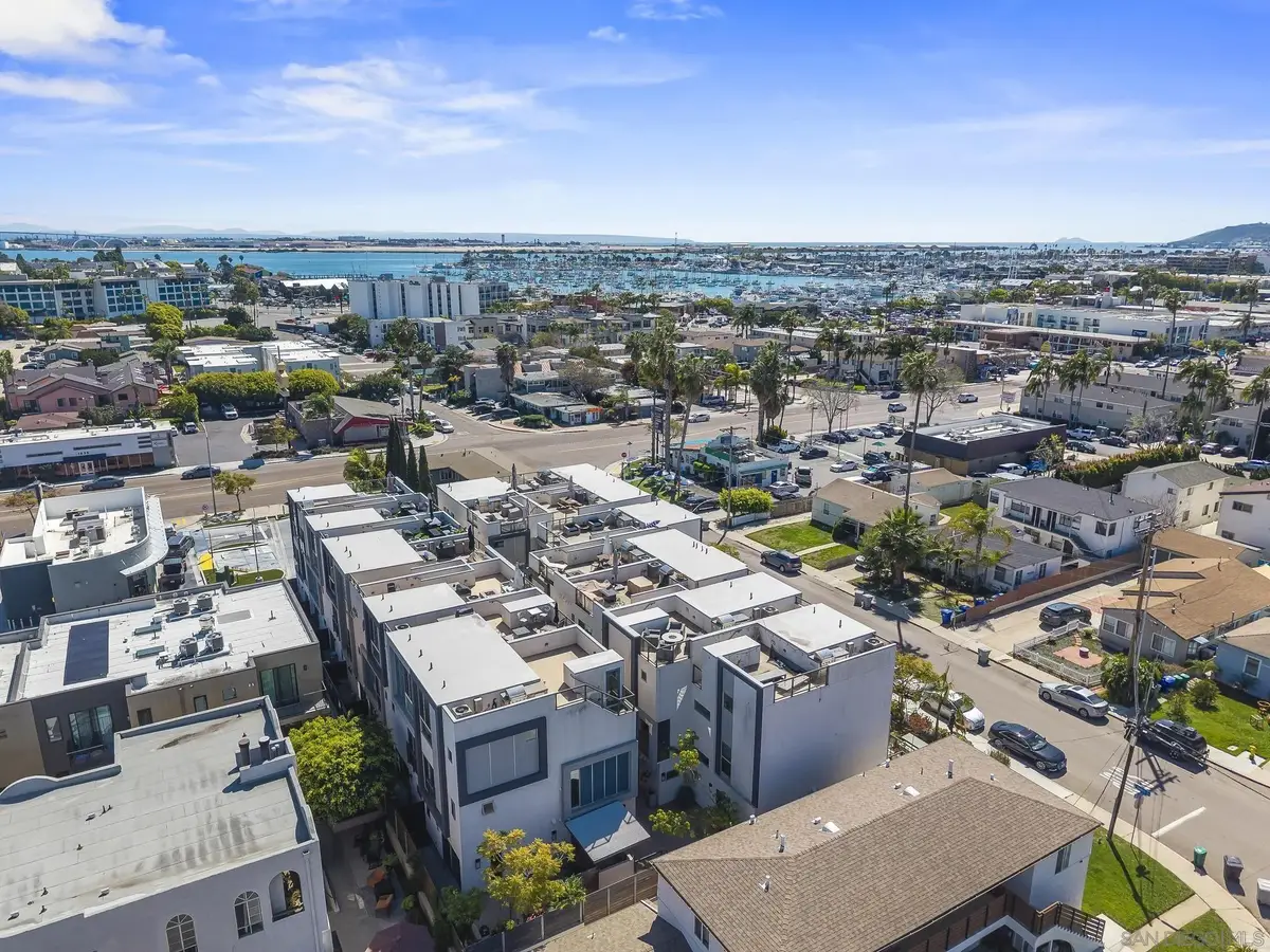 3030 Jarvis St #2, San Diego, CA 92106 - #1